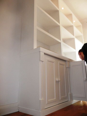 Cambridge design shelves